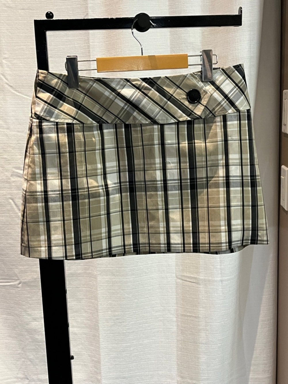 3 for $30 le chateau Beige, Cream & Black Plaid Mini Skirt